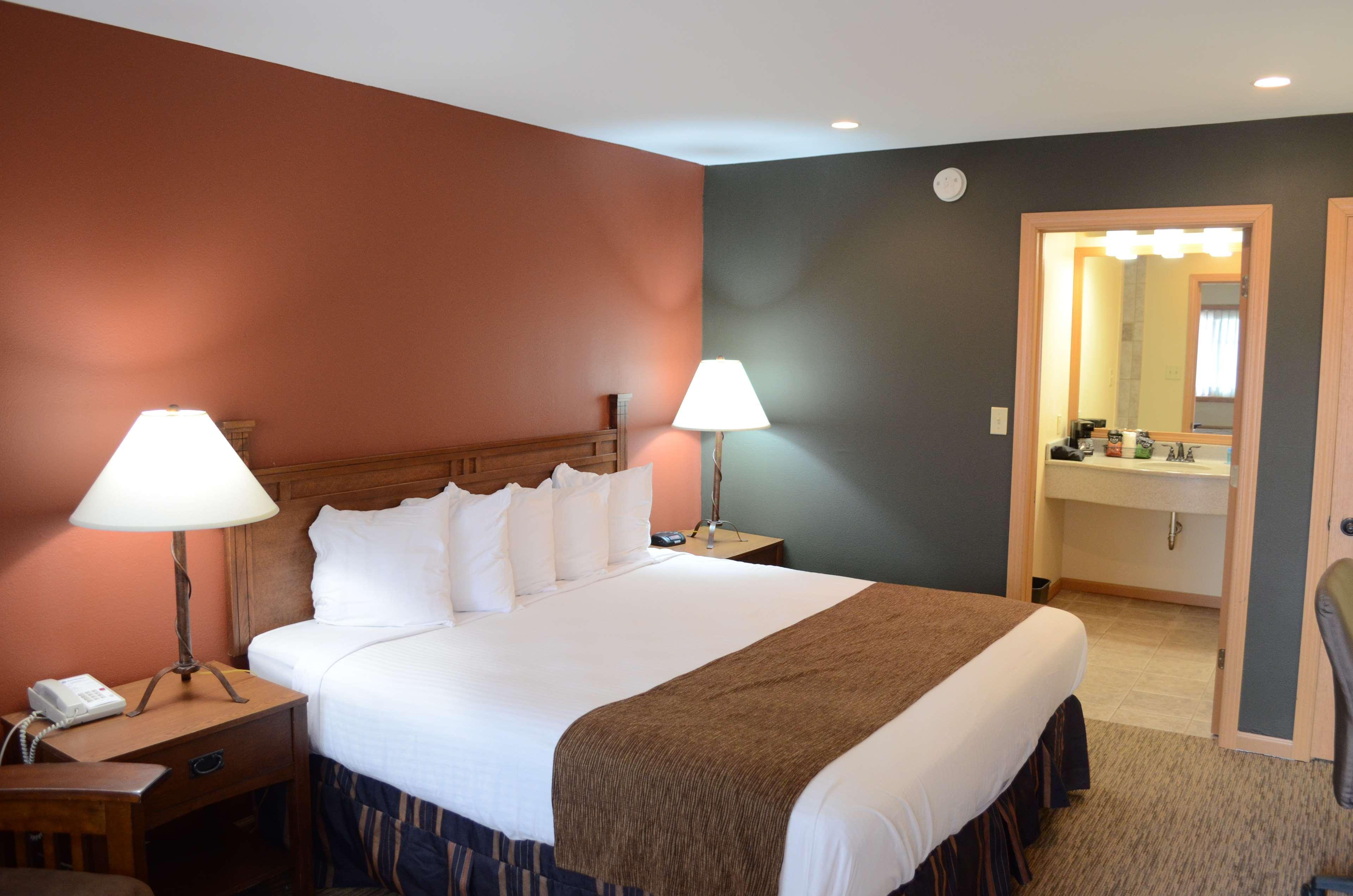 Crossroads Hotel & Event Center Fort Dodge Exteriör bild