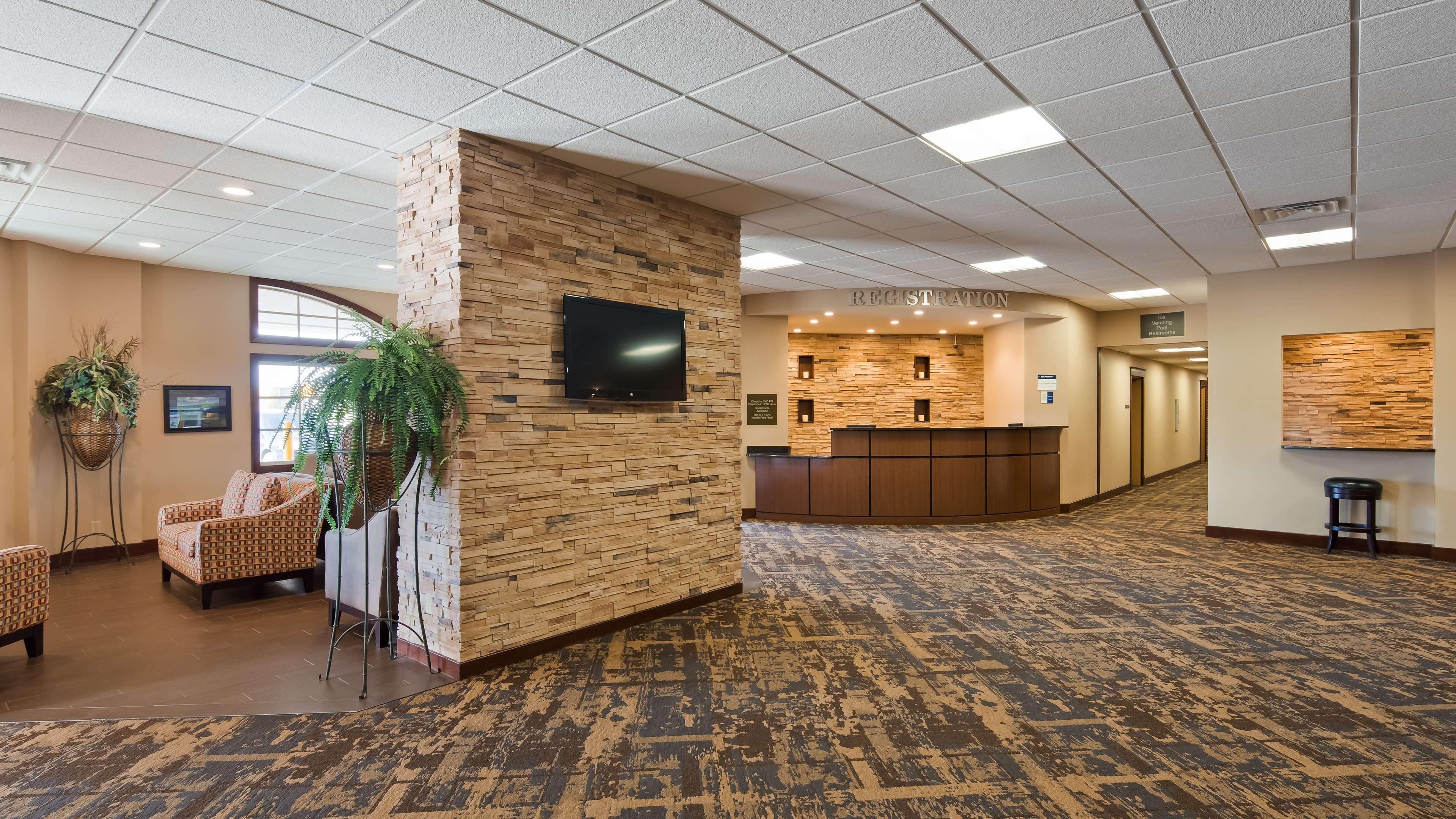 Crossroads Hotel & Event Center Fort Dodge Exteriör bild
